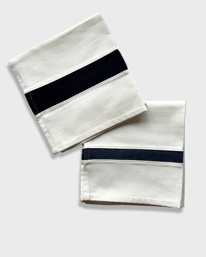 Set of 2 Two-Sided Placemats with Dinner Napkins